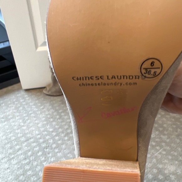 High Heel Scrunch Suede Ankle Booties - Picture 5 of 5